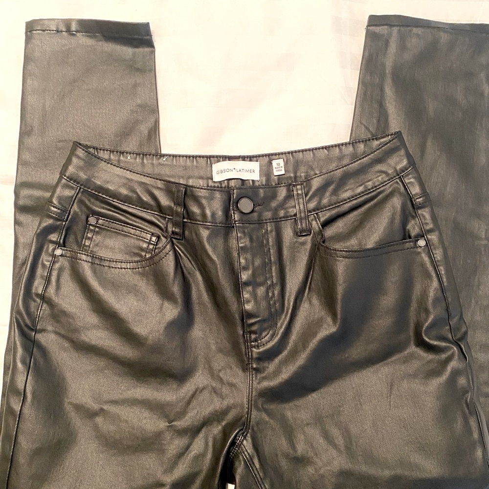Gibson Latimer black leather pants. Size 10. Like new.